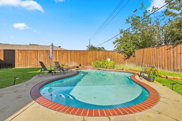 2117 Northmoor, Drive Carrollton, TX photo 32