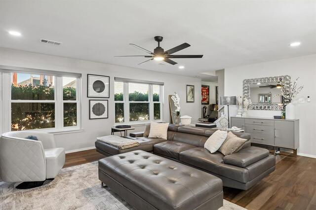 4093 Brazos, Drive Carrollton, TX photo 13