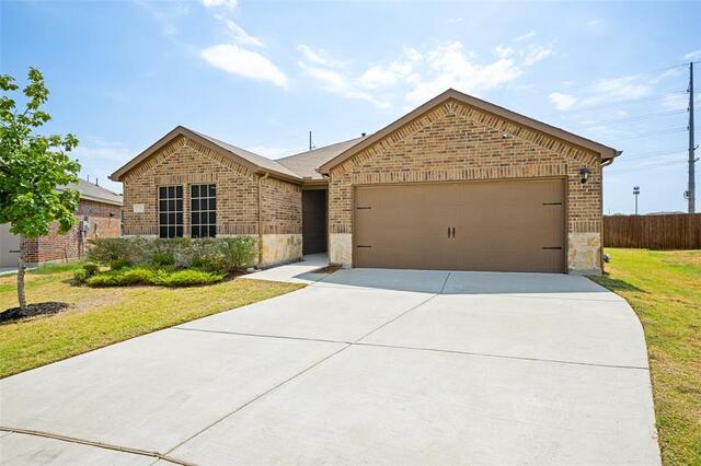 1104 Saddlehorn, Drive Denton, TX photo 2