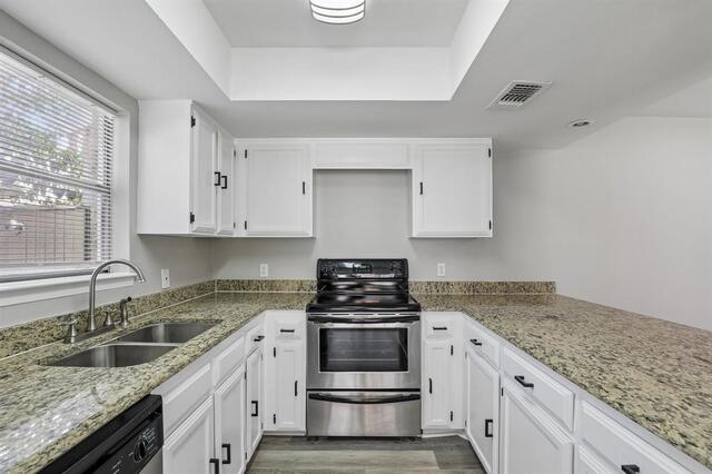 2712 Meadowstone, Court Carrollton, TX photo 11