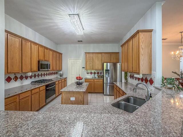 812 Kilbridge, Lane Coppell, TX photo 11