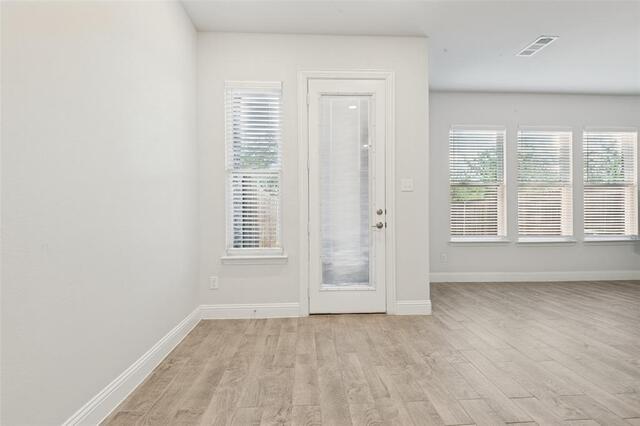 533 Hutchinson, Lane Lewisville, TX photo 13