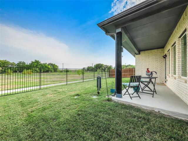3921 Bluestem, Boulevard Argyle, TX photo 6