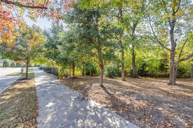 1423 Lamb, Drive Plano, TX photo 3