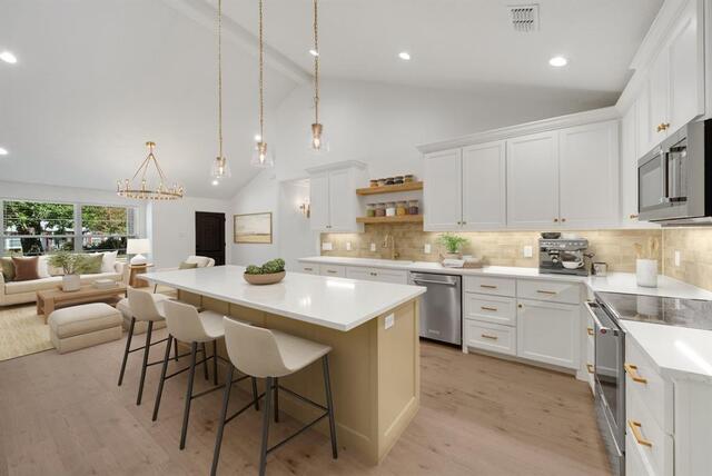 833 N Bailey Avenue, Fort Worth, TX image