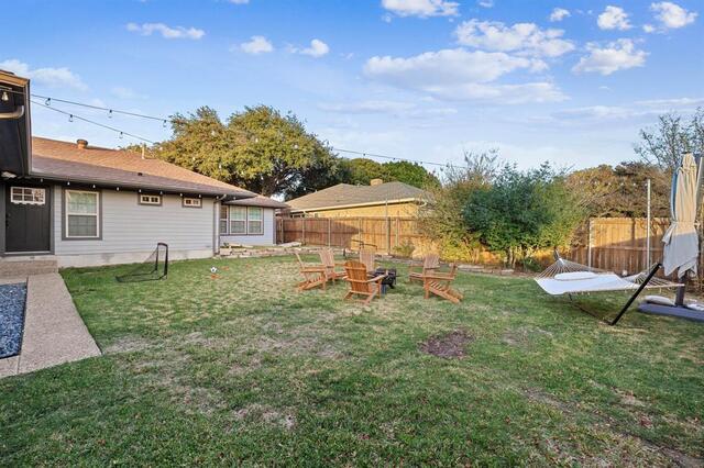 1922 Camden, Way Carrollton, TX photo 39