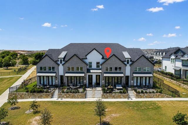 2205 Wayfield Lane, Fort Worth, TX image