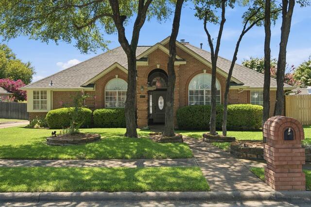 8417 Castle Creek Road, North Richland Hills, TX image