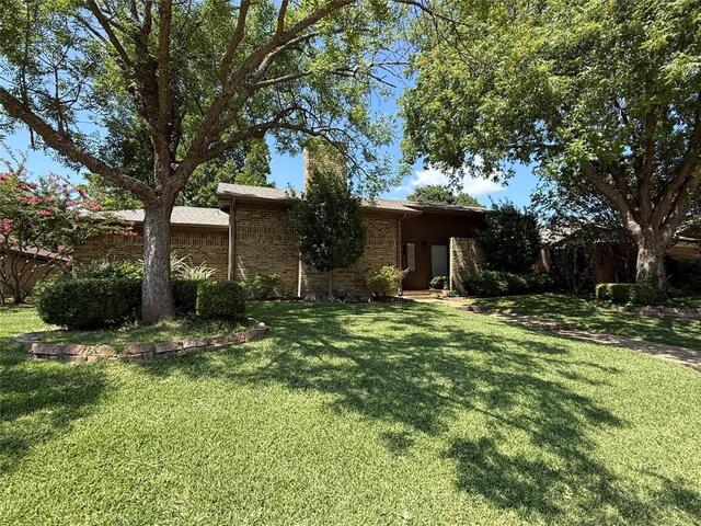 3205 Cross Bend Road, Plano, TX image