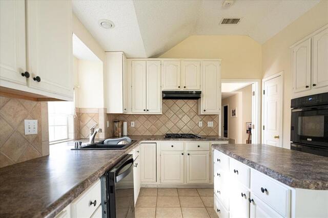 3016 Yale Drive, Flower Mound, TX photo 5