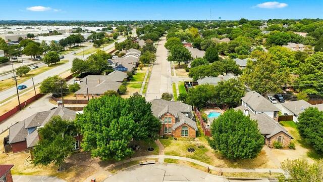 1222 Dentonshire, Drive Carrollton, TX photo 35