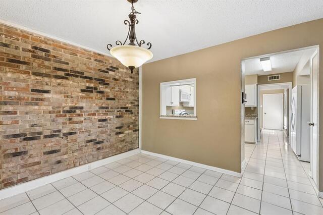 1806 Lakecrest, Court Carrollton, TX photo 16