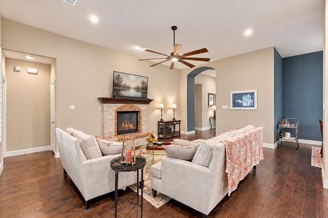 9909 Pikes Peak Place, Little Elm, TX photo 9