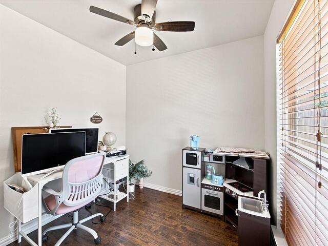2532 John, Drive Denton, TX photo 13