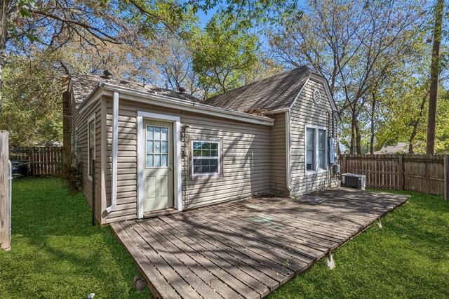 503 W Sycamore, Street Denton, TX photo 23
