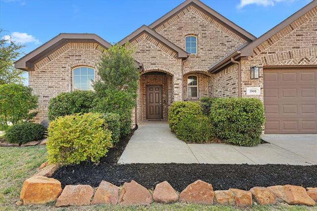 3501 Meadowtrail, Lane Denton, TX photo 3