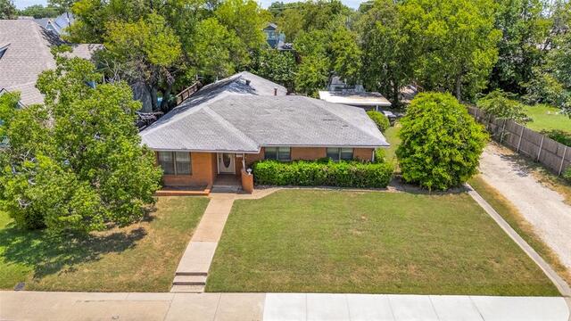 311 S Dooley Street, Grapevine, TX image