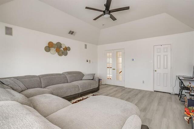 1517 Dimmit, Drive Carrollton, TX photo 28