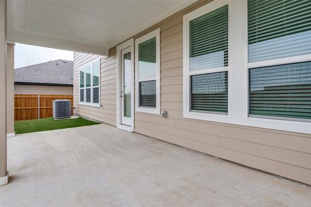 2704 Goldfinch, Drive Denton, TX photo 20