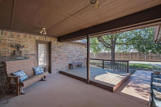 3713 Pheasant, Hollow Denton, TX photo 30