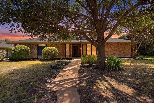 1000 Lexington Drive, Plano, TX image