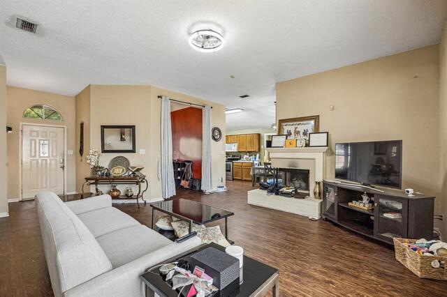 7100 Longo Drive, The Colony, TX photo 6