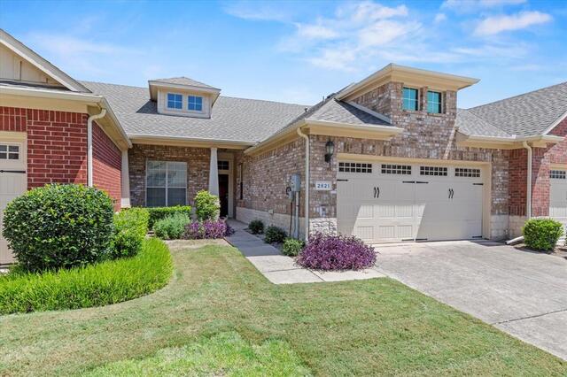 2821 Fordham, Road Plano, TX photo 3