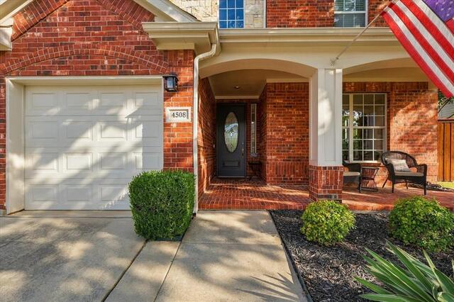 4508 Scott Drive, Flower Mound, TX photo 2