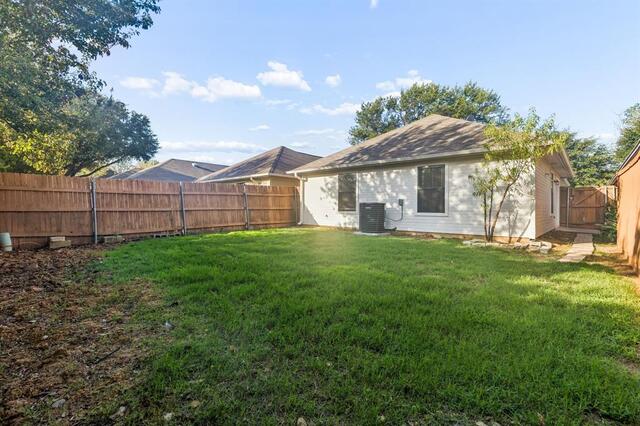 1010 Bull, Run Denton, TX photo 23