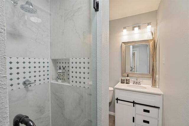 2213 Trinity Springs, Drive Carrollton, TX photo 12