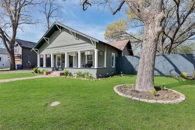 1311 Coleman, Street McKinney, TX photo 2