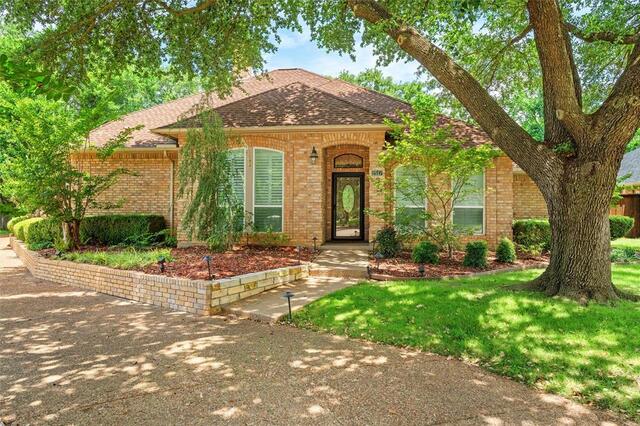 2517 Chad Drive, Arlington, TX image