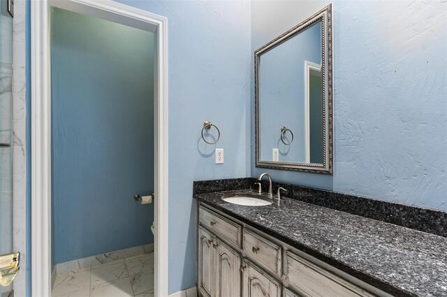 327 Hampton, Court Coppell, TX photo 16