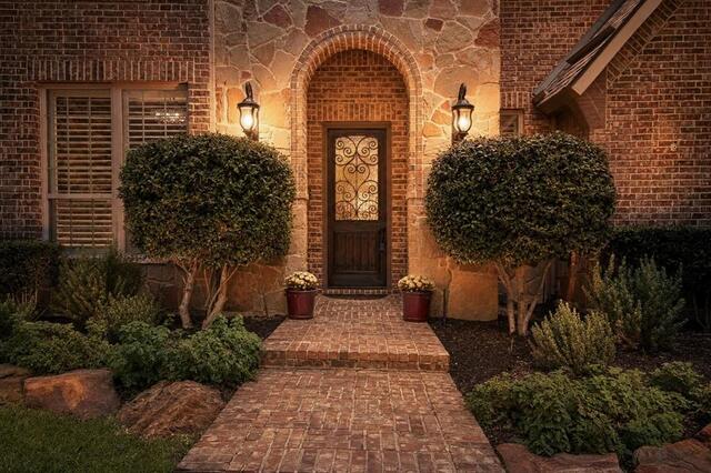 2105 Brandiles, Drive Lewisville, TX photo 24