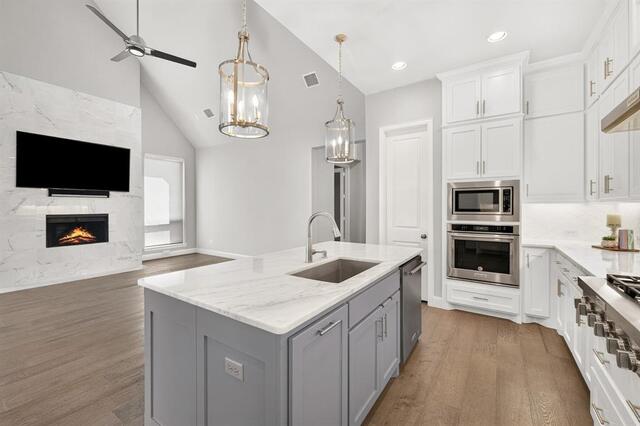 2937 Darcy, The Colony, TX photo 9