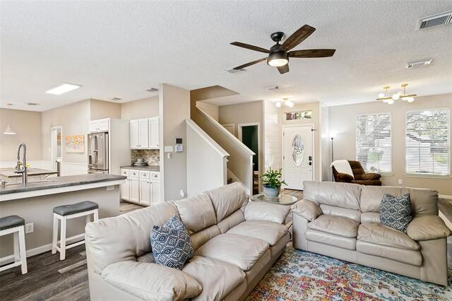 8200 Mirror Rock, Lane Denton, TX photo 8