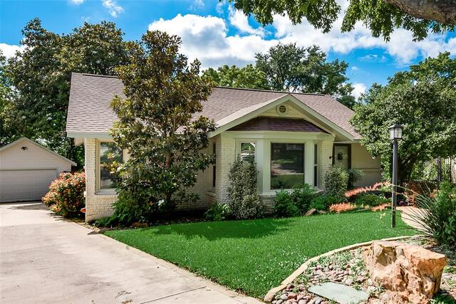 2536 Walsh Court, Fort Worth, TX image