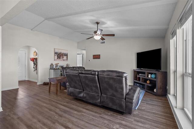 2621 Elk Grove, Road Carrollton, TX photo 7