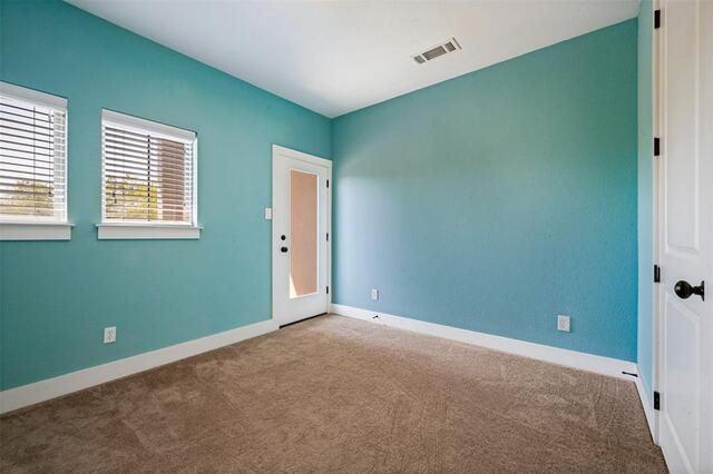 3037 Solana, Circle Denton, TX photo 19