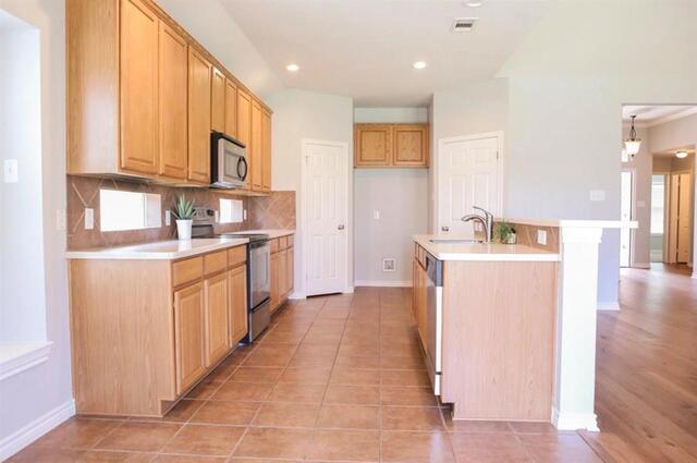 5716 Balmorhea, Drive Denton, TX photo 8