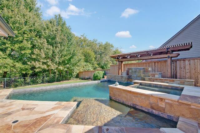 2908 Brush Creek Lane, Flower Mound, TX photo 4