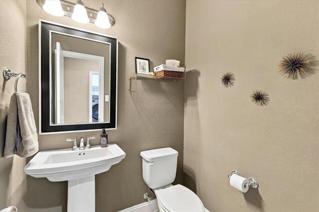 9909 Pikes Peak Place, Little Elm, TX photo 8