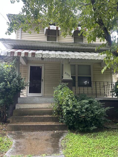 Property at 2333 Vinton Ave.