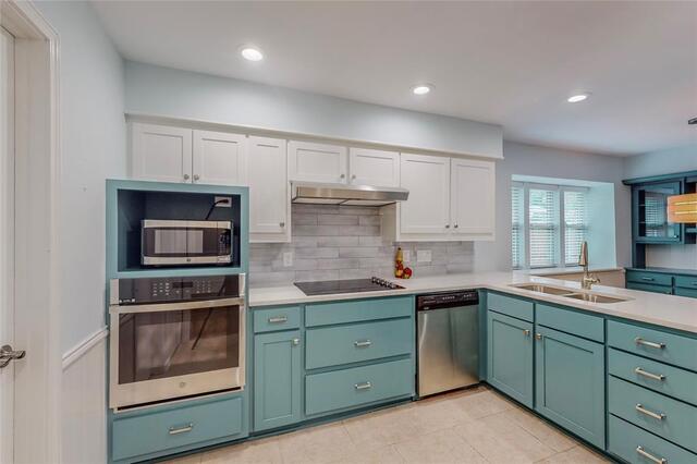 2251 Woodcreek, Street Carrollton, TX photo 11
