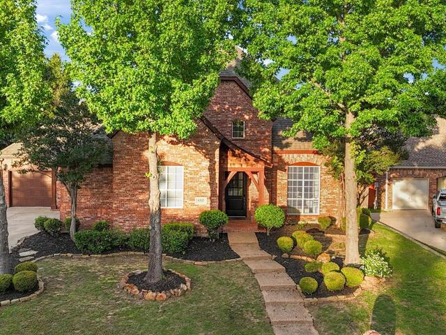 4332 Milsop, Drive Carrollton, TX photo 4
