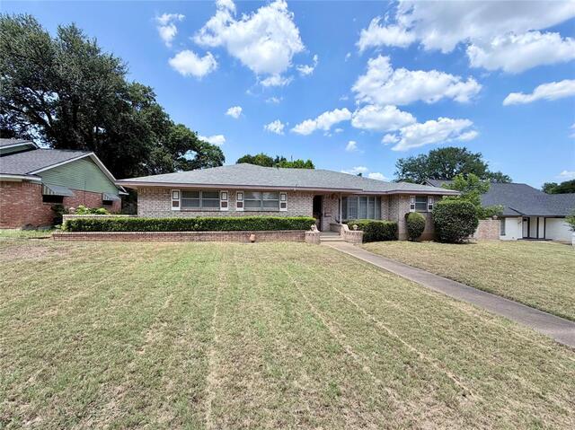 3811 Laurel Canyon Drive, Dallas, TX image