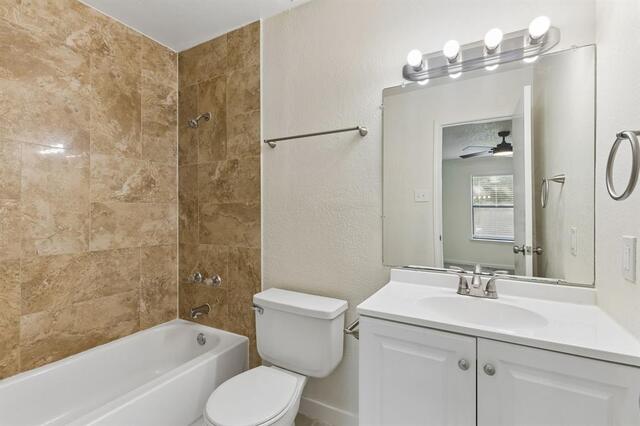 1010 Bull, Run Denton, TX photo 17