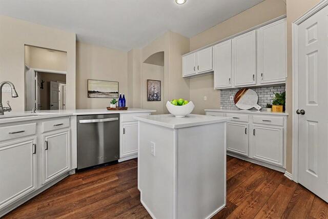 401 Stonebridge, Circle Allen, TX photo 11