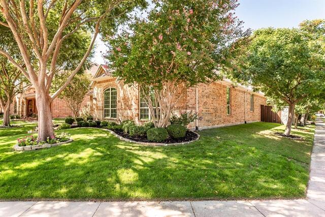 2361 Hedgewood, Lane Allen, TX photo 2