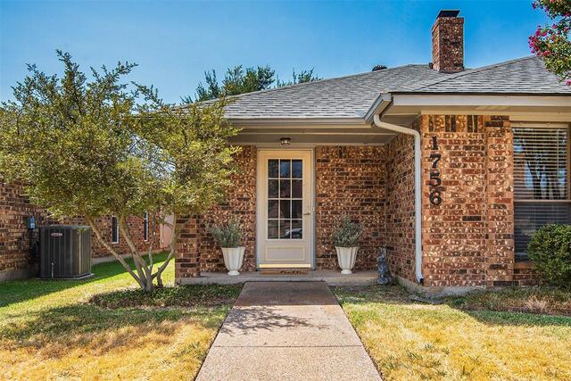 1756, Northview Carrollton, TX photo 3